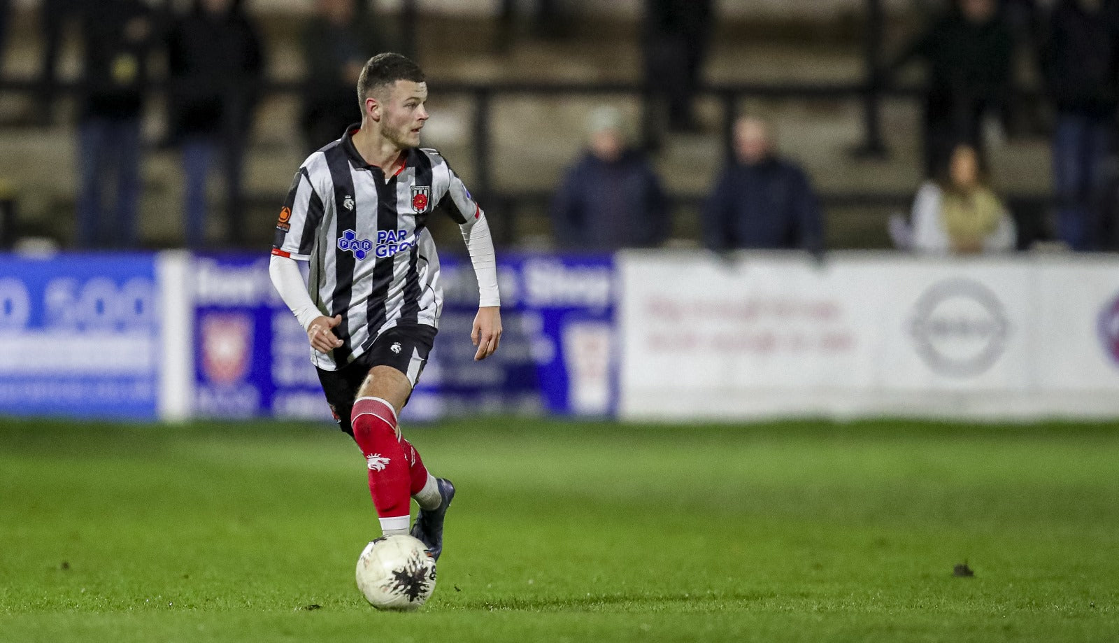 Jack Moore rejoins the Magpies on loan